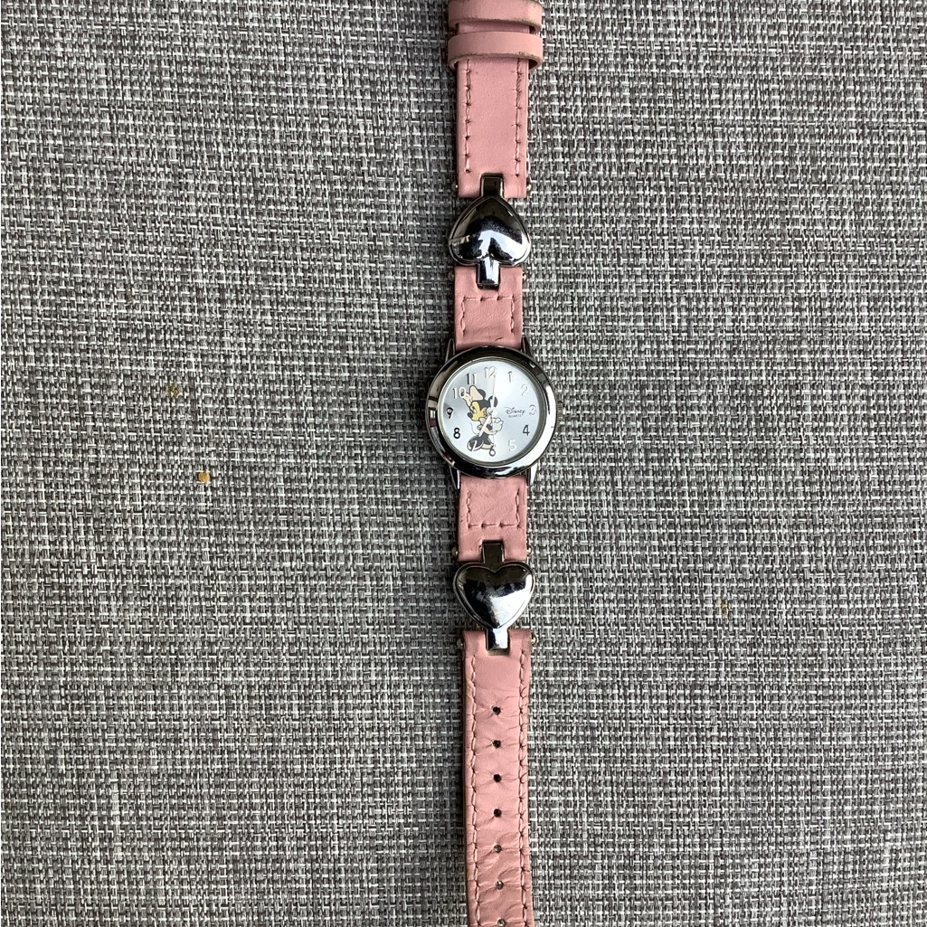 Elegant Pink Heart-Accented Women's Watch